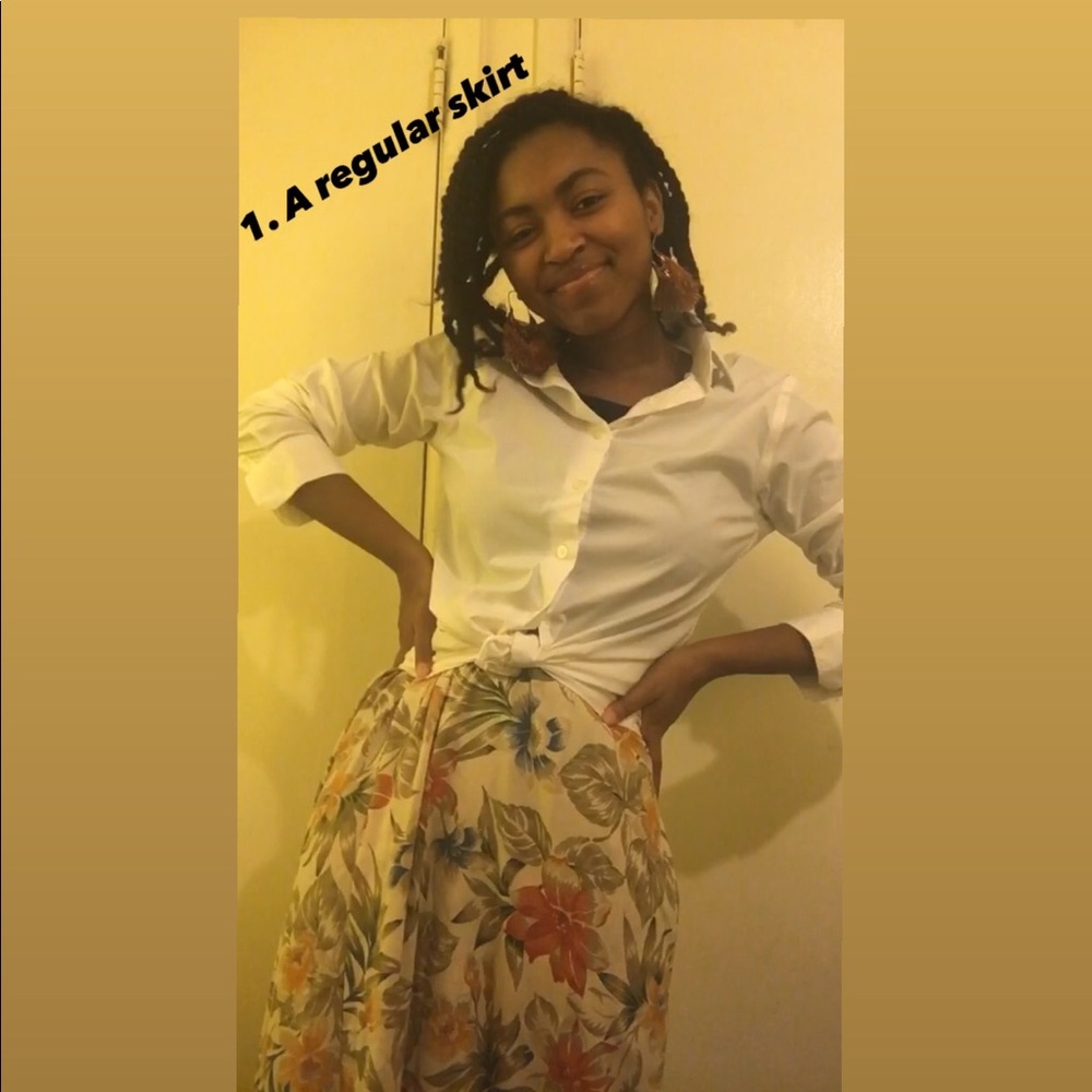 Rafaella floral skirt! 🥀